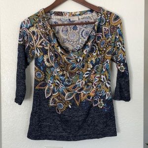 Mid sleeve woven blouse